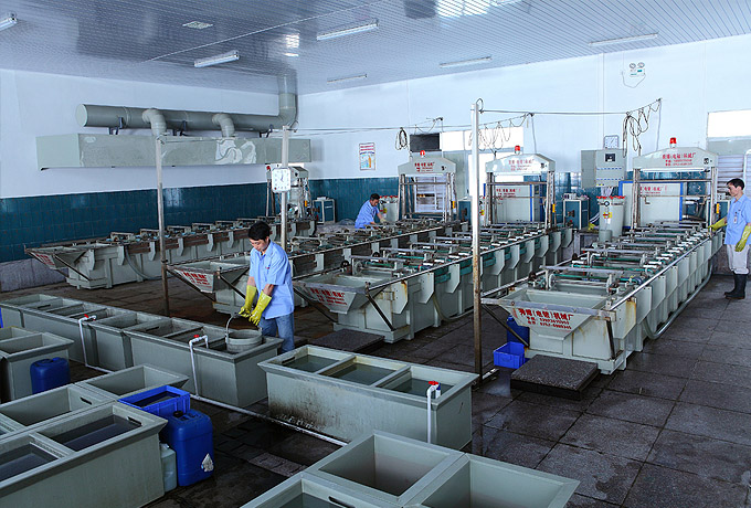 聚氨酯錘紋漆用漆